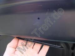 Anleitungen | Mercedes SLK-Klasse (r170) | 2. Griff im Kofferraumdeckel: Bild 5