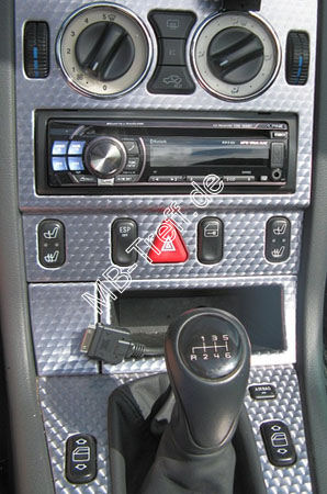 Anleitungen | Mercedes SLK-Klasse (r170) | Mikrofon fr FSE montieren und iPod-Anschluss einbauen: Bild 15