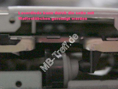 Tipps-tricks | Mercedes Allgemein | Reinigung des CD-Laufwerkes bei Blaupunkt DX-R70/RNS149: Bild 5