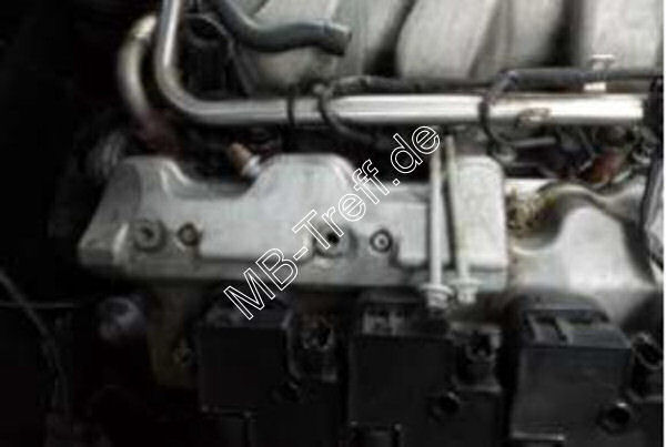 Tipps-tricks | Mercedes S-Klasse (w220) | Motorentlftungsdeckelausbau und Dichtmittel erneuern: Bild 8