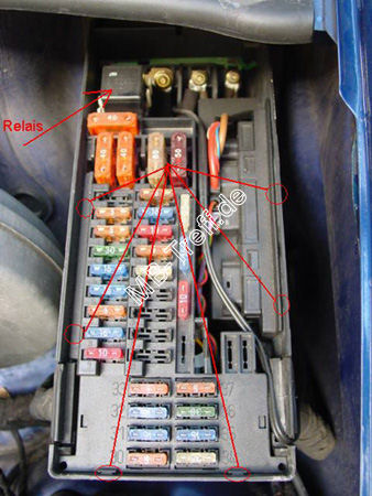 Anleitungen | Mercedes SLK-Klasse (r170) | Coming Home Schaltung von Flatwing: Bild 16