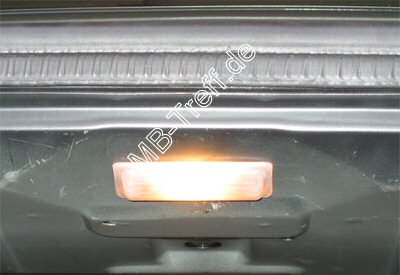 Anleitungen | Mercedes C-Klasse (w202) | Kofferraumbeleuchtung von vorMoPf auf nachMoPf: Bild 3