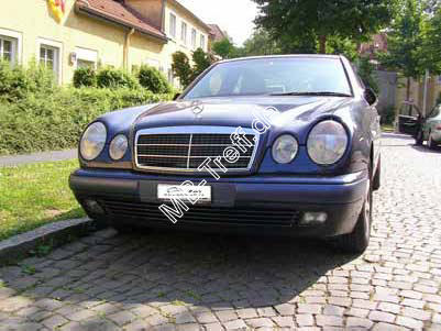 Anleitungen | Mercedes E-Klasse (w210) | Avantgarde Grill in einen W210 einbauen: Bild 1