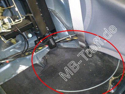 Tipps-tricks | Mercedes CLK-Klasse (c208) | Notentriegelung für Kofferraum: Bild 24