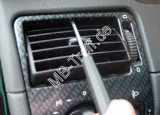 Tipps-tricks | Mercedes SLK-Klasse (r170) | Kombiinstrumentenbeleuchtung tauschen: Bild 4