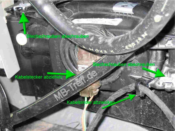 Tipps-tricks | Mercedes SLK-Klasse (r171) | Nebelscheinwerfer ausbauen und Lichtscheibe auswechseln: Bild 2