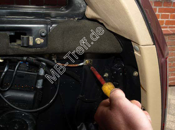 Tipps-tricks | Mercedes 200D - 500E (w124) | Revision der automatischen Radioantenne: Bild 2