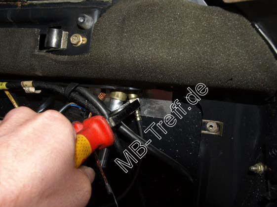 Tipps-tricks | Mercedes 200D - 500E (w124) | Revision der automatischen Radioantenne: Bild 3