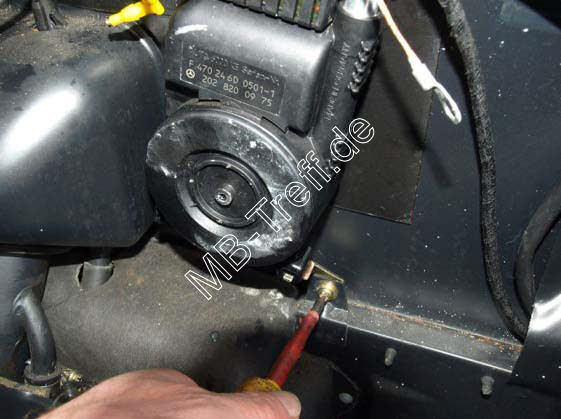 Tipps-tricks | Mercedes 200D - 500E (w124) | Revision der automatischen Radioantenne: Bild 4