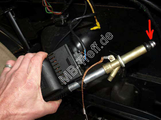 Tipps-tricks | Mercedes 200D - 500E (w124) | Revision der automatischen Radioantenne: Bild 9