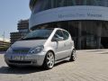 Kleines Treffen am Mercedes-Museum - Brovning