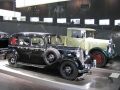 Kleines Treffen am Mercedes-Museum - E 230