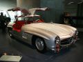 Kleines Treffen am Mercedes-Museum - Manuel