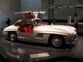 Kleines Treffen am Mercedes-Museum - spookie